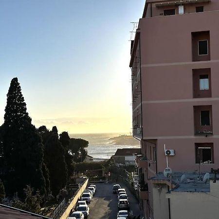Suite A 1 Minuto Dalla Spiaggia A Piedi - San Remo Exterior foto